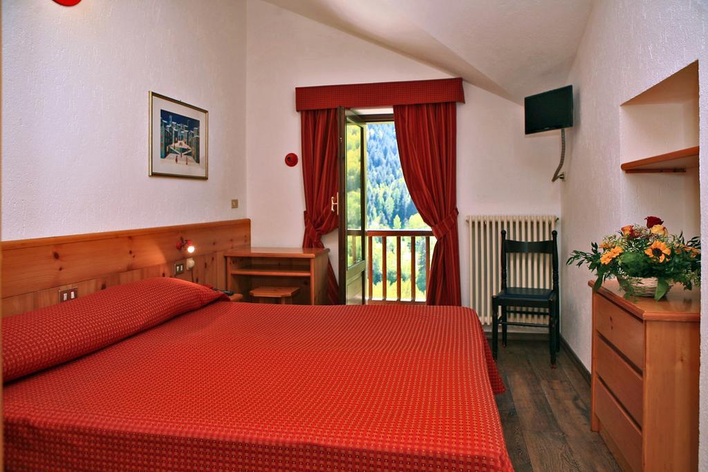 Albergo Le Marmotte Pré-Saint-Didier Exterior photo