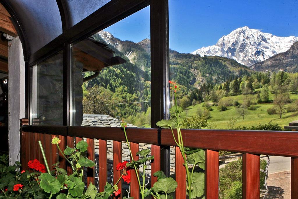 Albergo Le Marmotte Pré-Saint-Didier Exterior photo